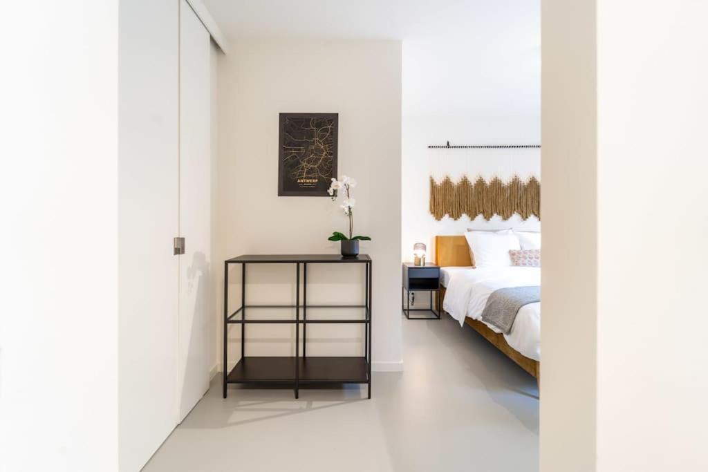 Chic 2-bedroom Haven In Appartement *